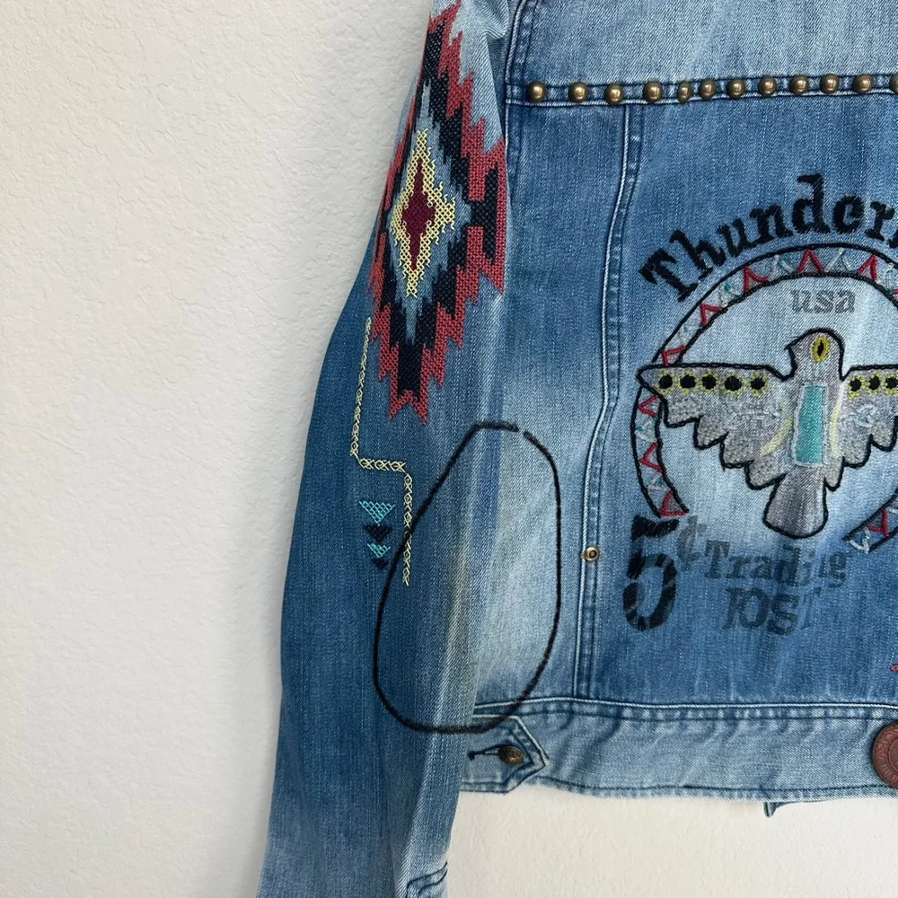 Double D Ranch Light Blue Denim Thunderbird Embroidered Jean Jacket - Picture 7 of 15